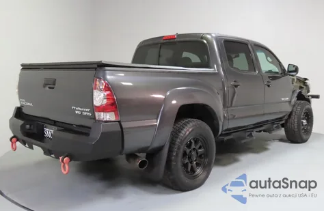 2010 Toyota Tacoma Double Cab Prerunner z USA, uszkodzony, nr VIN 3TMJU4GN7AM094460